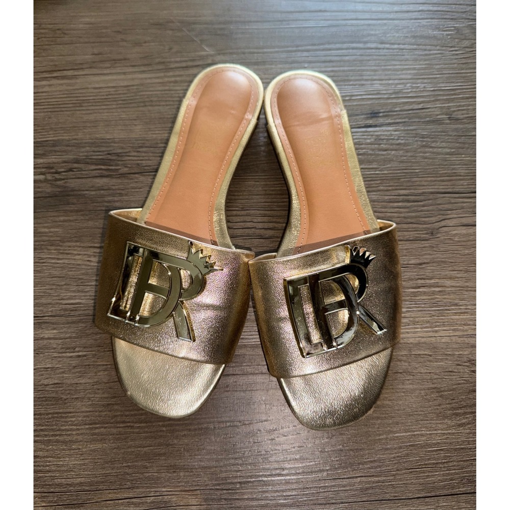 Vizzano Womens Metallic Gold Slide Sandals Logo Flat Slides Size 6 Brazil